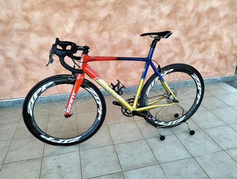 Used Giant Envie Advanced 2 2014 2014 Road & Gravel, Red — image 2 of 3