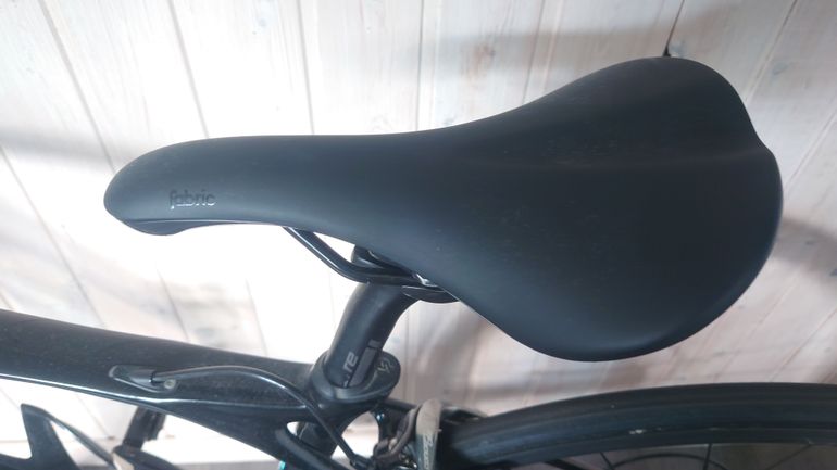 Used Lapierre Xelius Shimano 105 2018 Road & Gravel, Black — image 5 of 9
