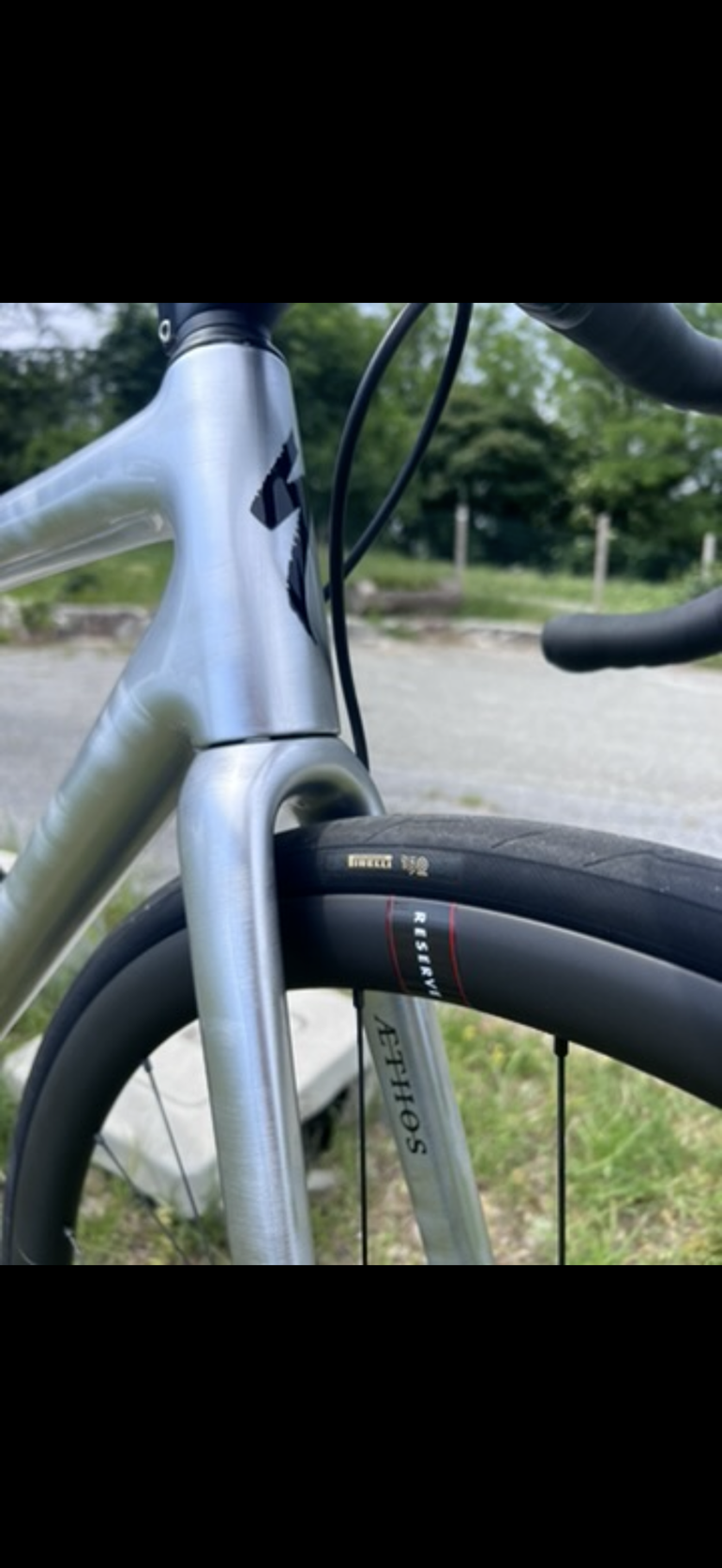 Used Specialized Aethos SRAM Red eTap AXS 2023 Road & Gravel, Light Gray — image 4 of 7