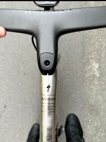 Used Specialized Aethos SRAM Red eTap AXS 2023 Road & Gravel, Light Gray — image 5 of 7