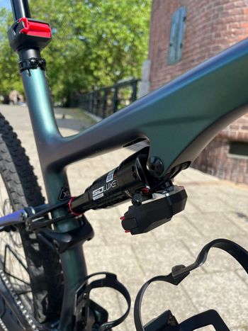 Použité Specialized Epic 8 Pro 2024 2024 Mountainbike — obrázek 11 z 17