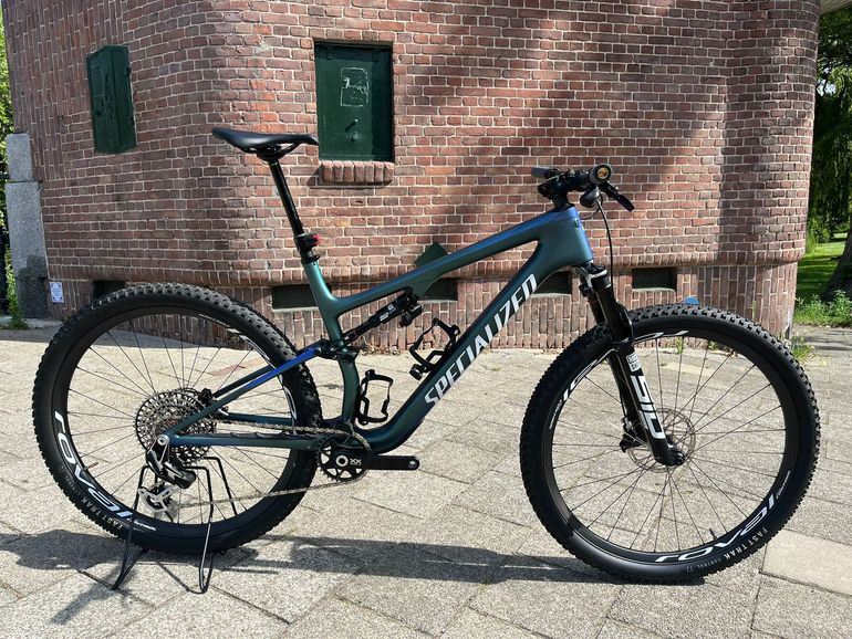 Použité Specialized Epic 8 Pro 2024 2024 Mountainbike — obrázek 1 z 17