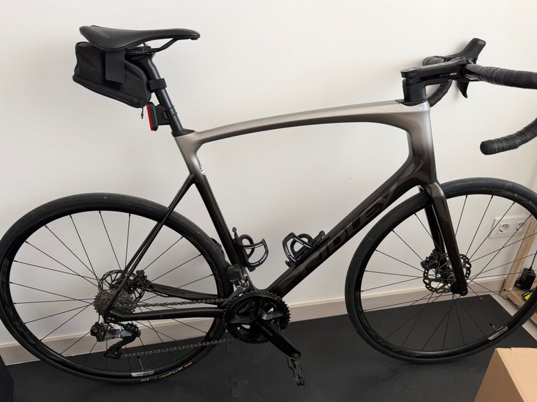 Used Ridley Fenix SLiC - Shimano 105 DI2 // 2x12s 2024 2024 Road & Gravel, Light Gray — image 6 of 6