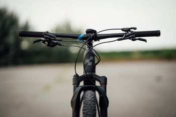 Used CUBE REACTION C:62 Pro 2019 2019 Mountainbike, Black, 29 — image 7 of 9