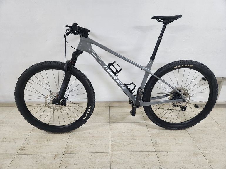 Gebrauchtes Merida BIG NINE TR 5000 2025 2025 Mountainbike, Hellgrau, 29 — Bild 2 von 8