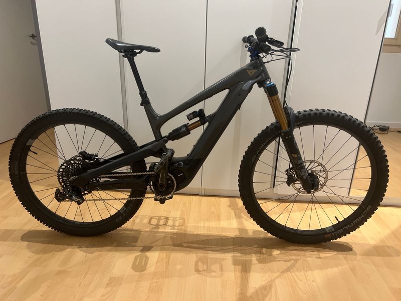 Used YT Industries DECOY Elite 2020 2020 Mountainbike, Light Gray — image 1 of 11