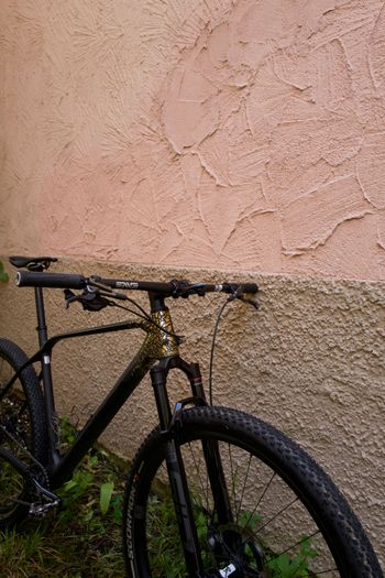 Orbea ALMA M TEAM 2022 2022 Mountainbike de segunda mano, Negro — imagen 2 de 11