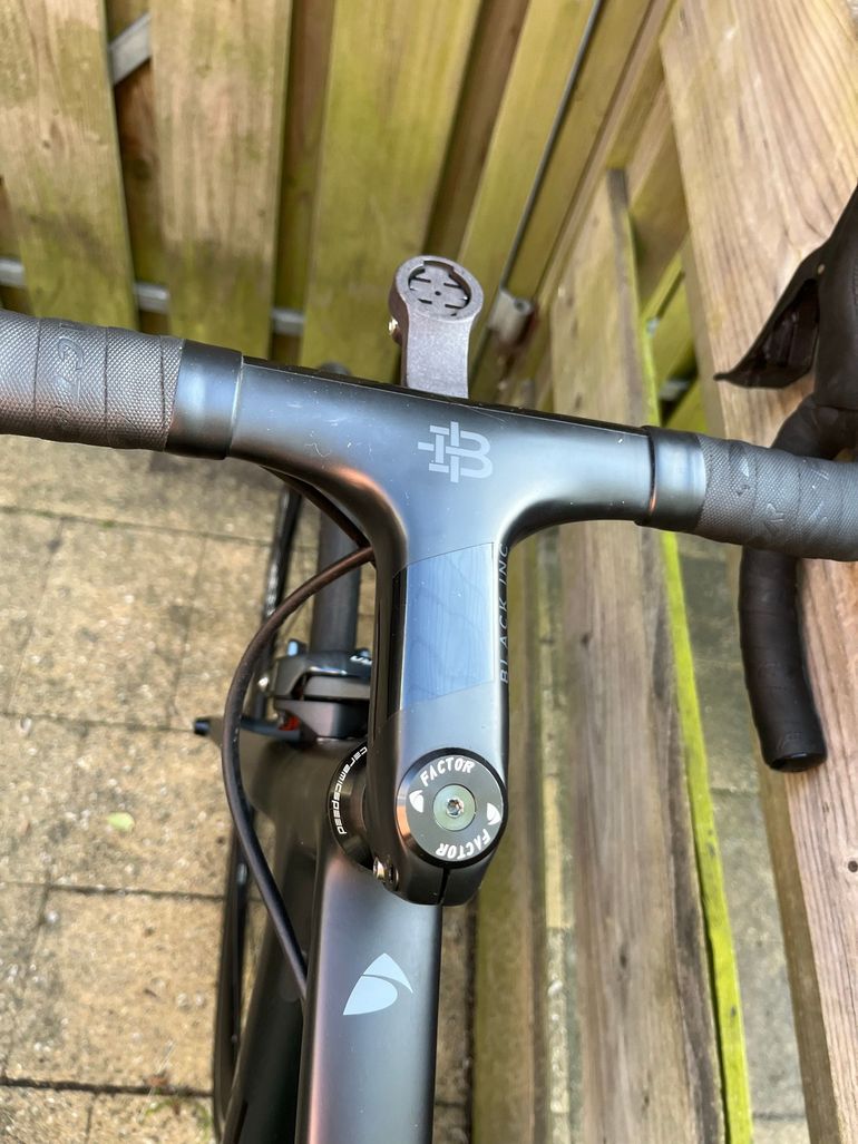 Used Factor O2 Shimano Ultegra Di2 2021 Road & Gravel, Black — image 9 of 18