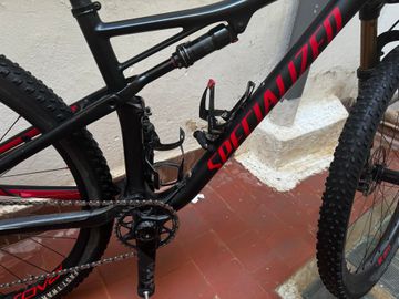 Brugt Specialized Men's Epic Comp Carbon 2018 2018 Mountainbike — billede 4 af 7