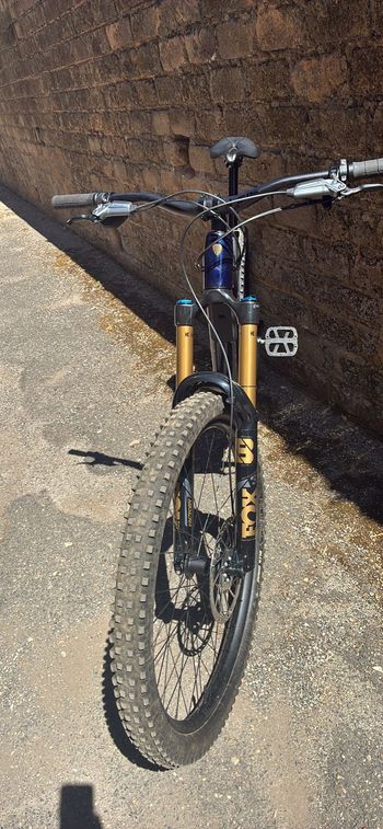 Käytetty Trek Fuel+ LX 9.8 Eagle 90 Gen 2 2026 2026 Mountainbike — kuva 2 / 5