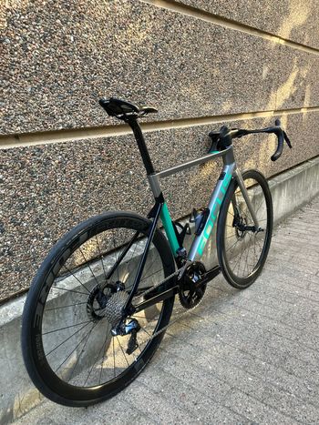 Used Focus IZALCO MAX DISC 9.9 2020 2020 Road & Gravel, Light Gray — image 4 of 14