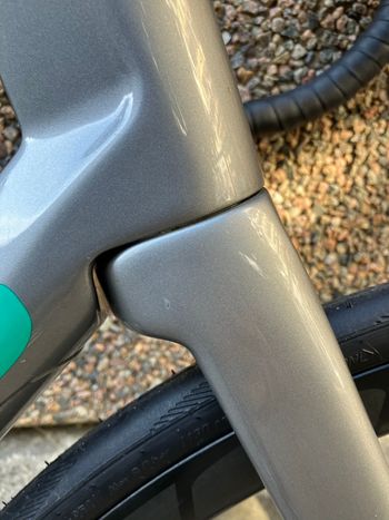 Used Focus IZALCO MAX DISC 9.9 2020 2020 Road & Gravel, Light Gray — image 10 of 14
