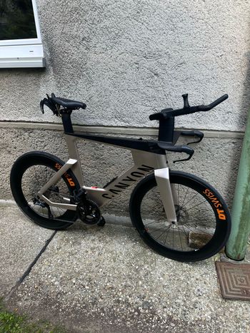 Použité Canyon Speedmax CF SLX 7 Di2 2026 2026 Road & Gravel
