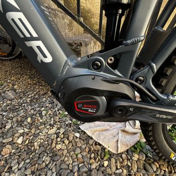 Mondraker Crafty Shimano Deore XT 2025 Mountainbike usato, Arancione — immagine 4 di 7