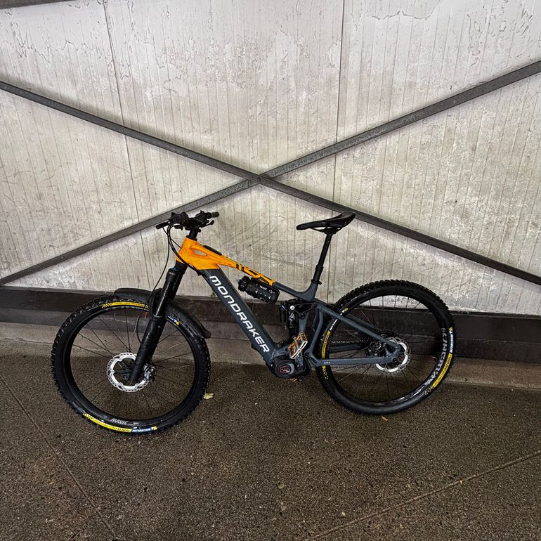 Used Mondraker CRAFTY RACE 2024 2024 Mountainbike, Orange, 29 — image 1 of 7