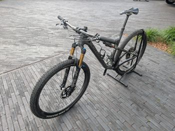 Used Orbea OIZ M10 TR 2020 2020 Mountainbike, Black, 29 — image 14 of 16