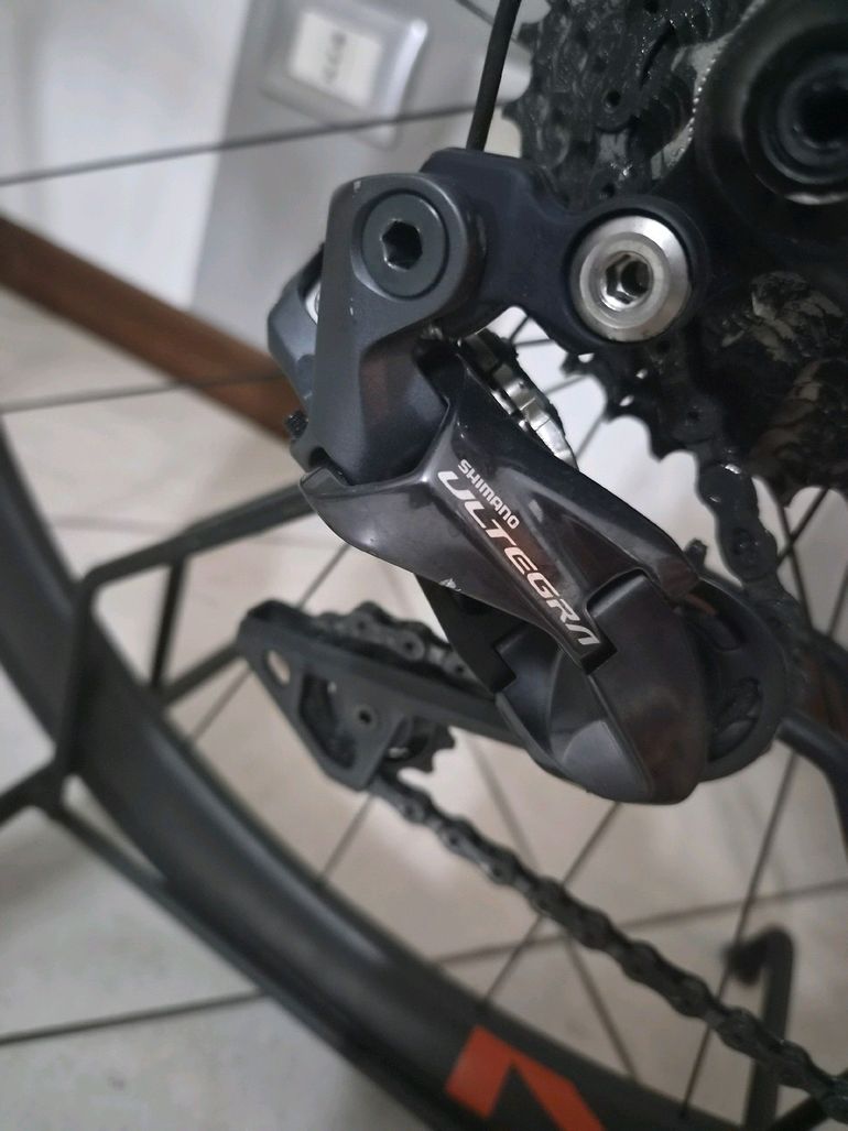 Used Finotti Custom Shimano Ultegra Di2 2020 Road & Gravel, Black — image 8 of 10