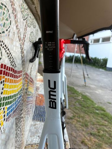 BMC Teammachine SLR01 LTD 2023 2023 Road & Gravel usato, Bianco — immagine 7 di 11