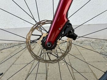 Used Trek Domane SL 6 eTap 2022 2022 Road & Gravel, Red — image 8 of 9
