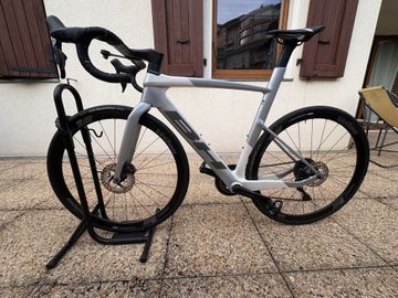 Gebrauchtes BH AEROLIGHT 6.0 2023 2023 Road & Gravel, Hellgrau — Bild 3 von 5