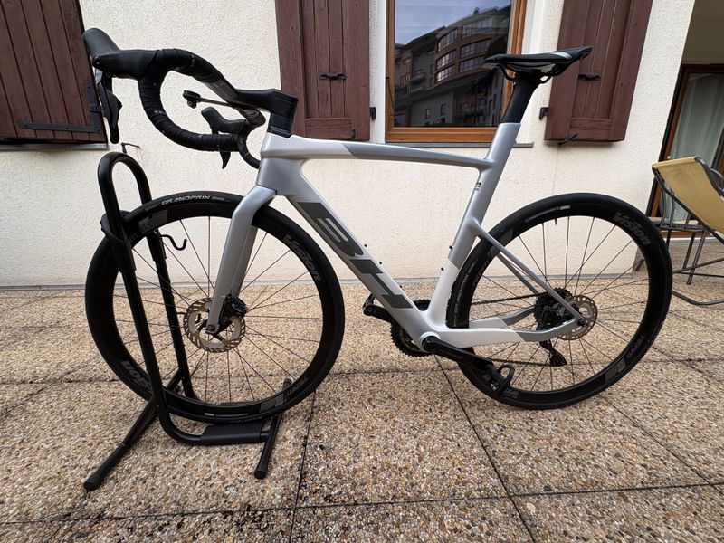 Gebrauchtes BH AEROLIGHT 6.0 2023 2023 Road & Gravel, Hellgrau — Bild 3 von 5