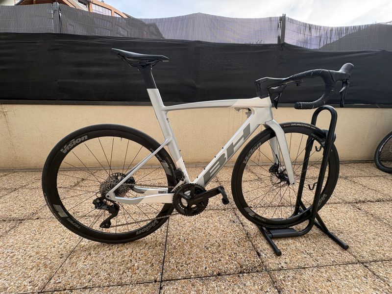 Gebrauchtes BH AEROLIGHT 6.0 2023 2023 Road & Gravel, Hellgrau — Bild 1 von 5