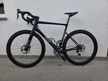 Used Cannondale Hi-MOD Disc Ultegra Di2 2021 Road & Gravel