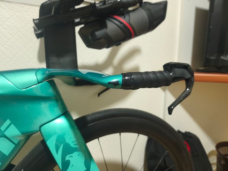 Gebrauchtes Bianchi Aquila RC 2026 2026 Road & Gravel, Schwarz — Bild 3 von 4