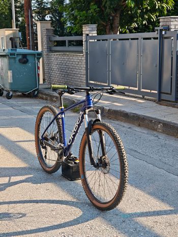 Used Orbea ONNA 40 2024 2024 Mountainbike, Blue, 27.5, 29 — image 2 of 6