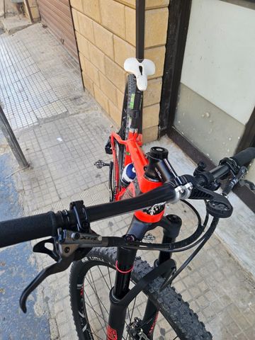 Bianchi Methanol SRAM GX Eagle 2018 Mountainbike de segunda mano, Naranja — imagen 6 de 7