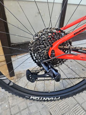 Bianchi Methanol SRAM GX Eagle 2018 Mountainbike de segunda mano, Naranja — imagen 3 de 7