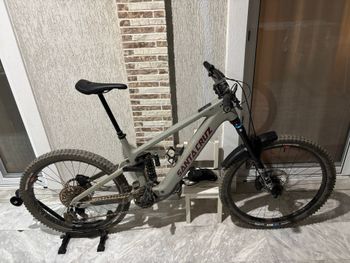 Used Santa Cruz Vala 90 2026 2026 Mountainbike, Light Gray, 29, 27.5 — image 3 of 5