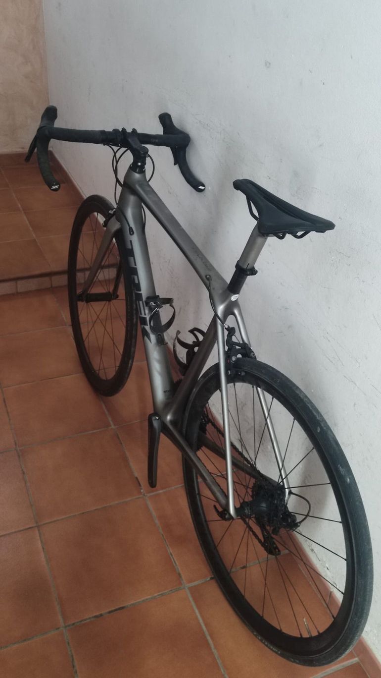 Used Trek Émonda SL 6 2020 2020 Road & Gravel, Light Gray — image 3 of 3