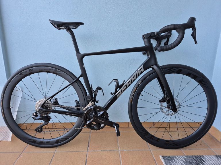 Used Berria BELADOR 7 2024 2024 Road & Gravel, Black — image 1 of 4