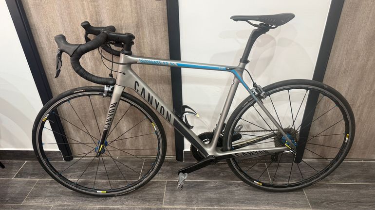 Brugt Canyon Ultimate CF SL 9.0 Di2 2017 2017 Road & Gravel — billede 2 af 3