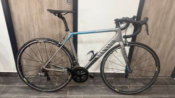 Brugt Canyon Ultimate CF SL 9.0 Di2 2017 2017 Road & Gravel