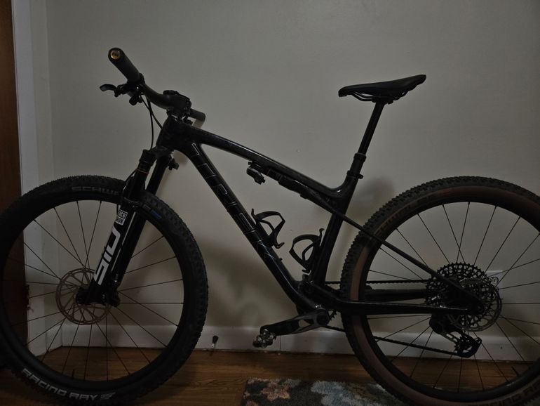 Used Trek Supercaliber SLR 9.8 X0 Flight Attendant Gen 2 2026 2026 Mountainbike, Black, 29 — image 5 of 6