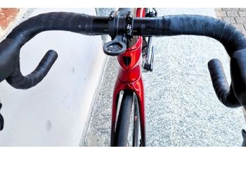Used Trek Émonda SLR 7 eTap 2022 2022 Road & Gravel, Red — image 11 of 15