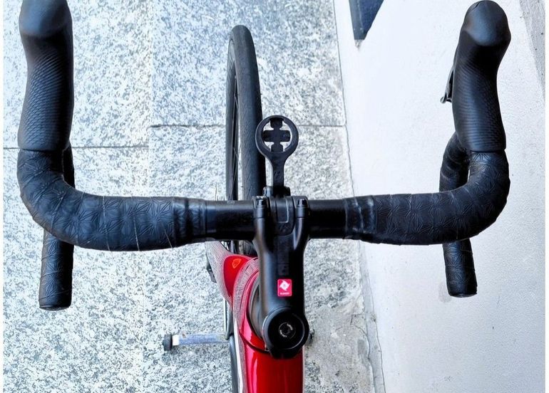 Used Trek Émonda SLR 7 eTap 2022 2022 Road & Gravel, Red — image 14 of 15