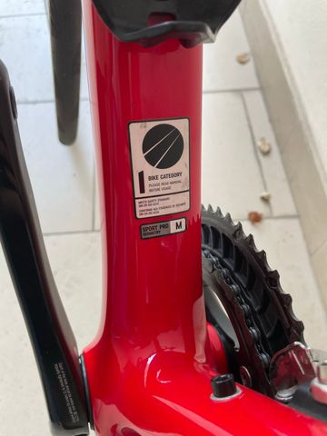 Used Canyon Ultimate CF SL 2018 Road & Gravel, Red — image 4 of 9