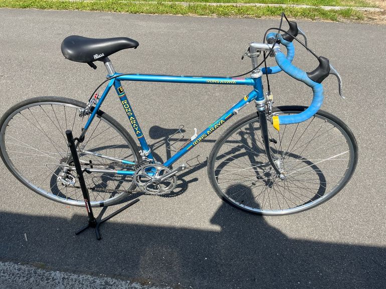 Araya Custom Shimano 600 1981 Road & Gravel usato, Blu — immagine 2 di 15