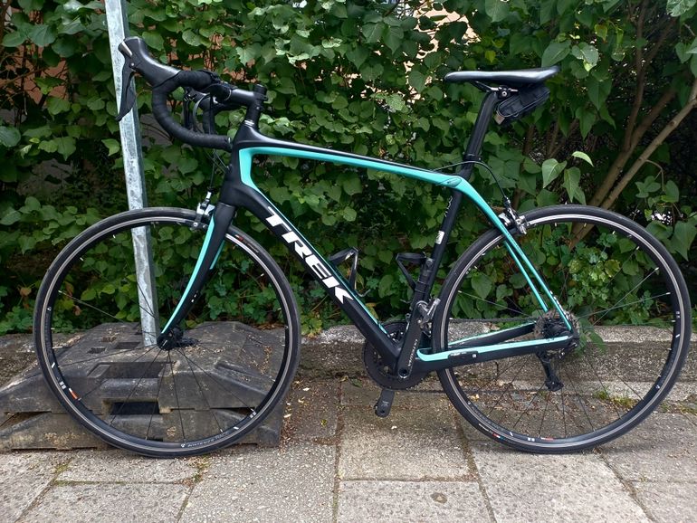 Używany Trek Domane 5.9 Compact 2016 2016 Road & Gravel — zdjęcie 1 z 10