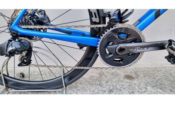 Used GIANT TCR Advanced Pro Disc M/L SRAM Force AXS 12v 2022 Road & Gravel, Blue — image 3 of 13