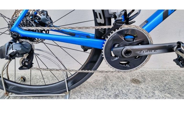 Used GIANT TCR Advanced Pro Disc M/L SRAM Force AXS 12v 2022 Road & Gravel, Blue — image 3 of 13