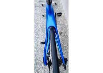 Used GIANT TCR Advanced Pro Disc M/L SRAM Force AXS 12v 2022 Road & Gravel, Blue — image 13 of 13
