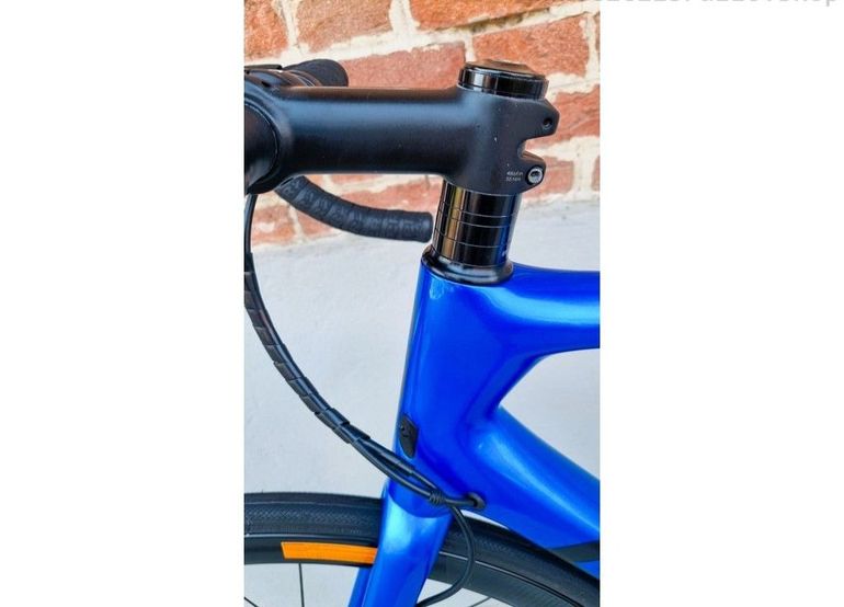 Used GIANT TCR Advanced Pro Disc M/L SRAM Force AXS 12v 2022 Road & Gravel, Blue — image 10 of 13