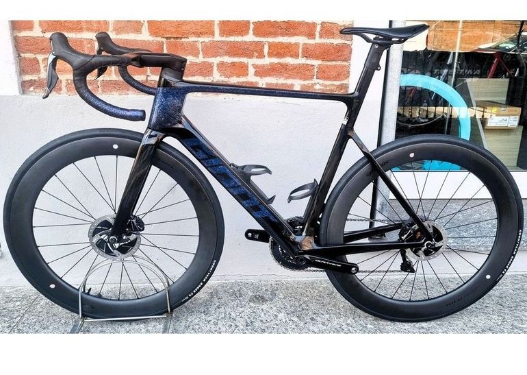 Used Giant Propel Advanced SL - M/L - Dura-ace Di2 2x11v 2024 Road & Gravel, Black — image 2 of 18