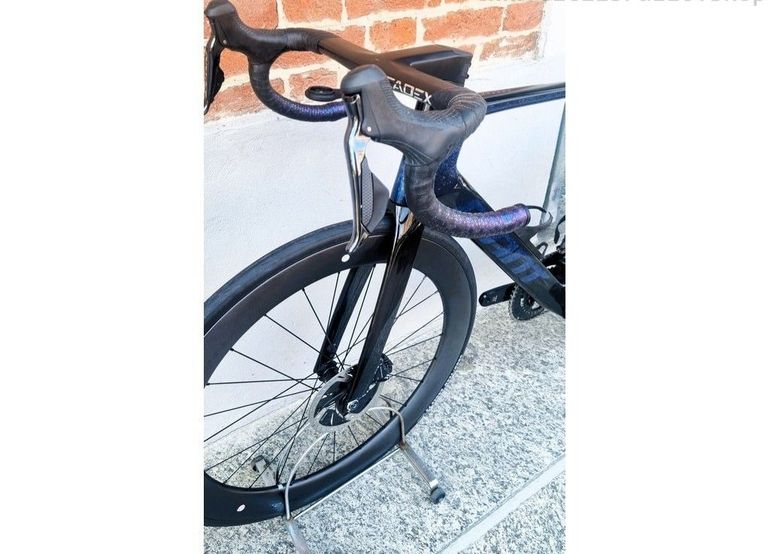 Used Giant Propel Advanced SL - M/L - Dura-ace Di2 2x11v 2024 Road & Gravel, Black — image 9 of 18