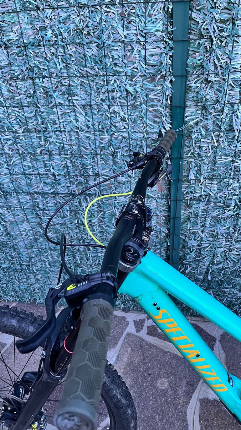 Used Specialized Demo SRAM GX DH 2020 Mountainbike, Green — image 13 of 13