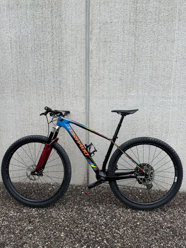 Used Torpado Ribot Shimano XTR 2025 Mountainbike, Blue — image 2 of 5